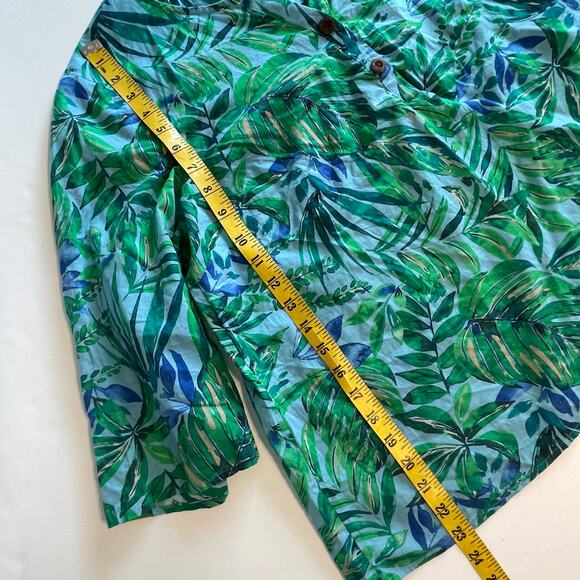 J. Jill Tropical Shirred Toile Top Womens Medium Petite Blue Green Oversized - Picture 10 of 11